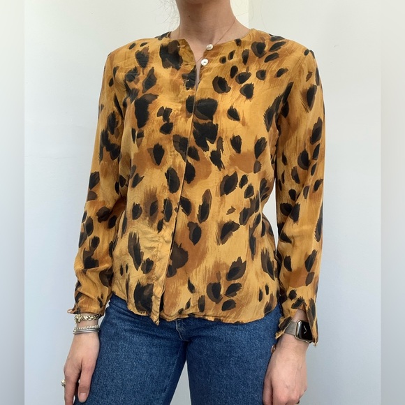 Vintage 90's Leopard Print Doe Print Brown 100% Silk Lightweight Button Front S - Picture 5 of 9